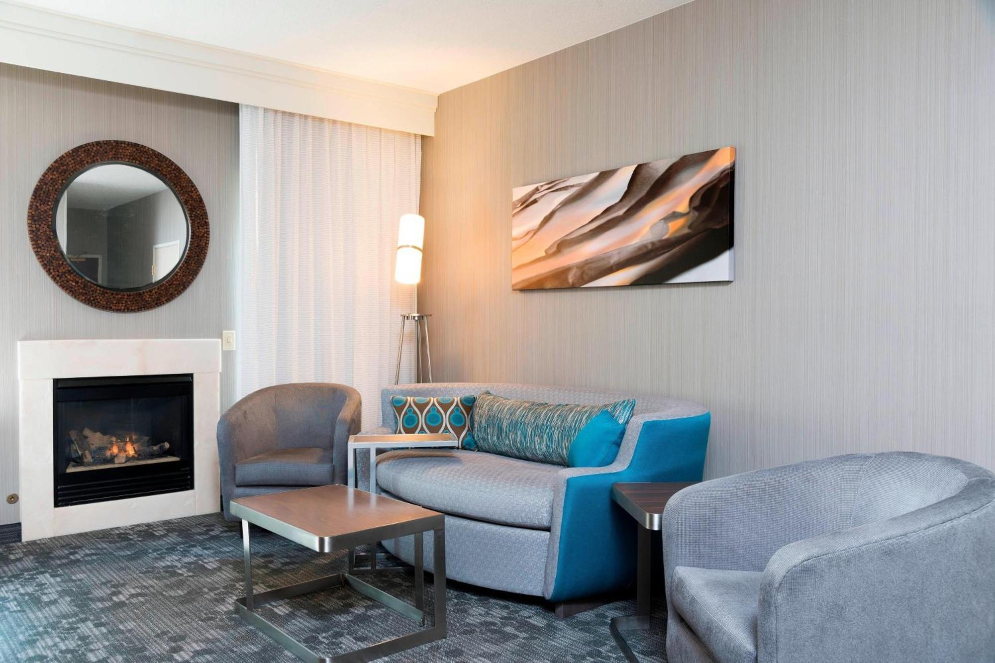 Hotel Courtyard By Marriott Traverse
