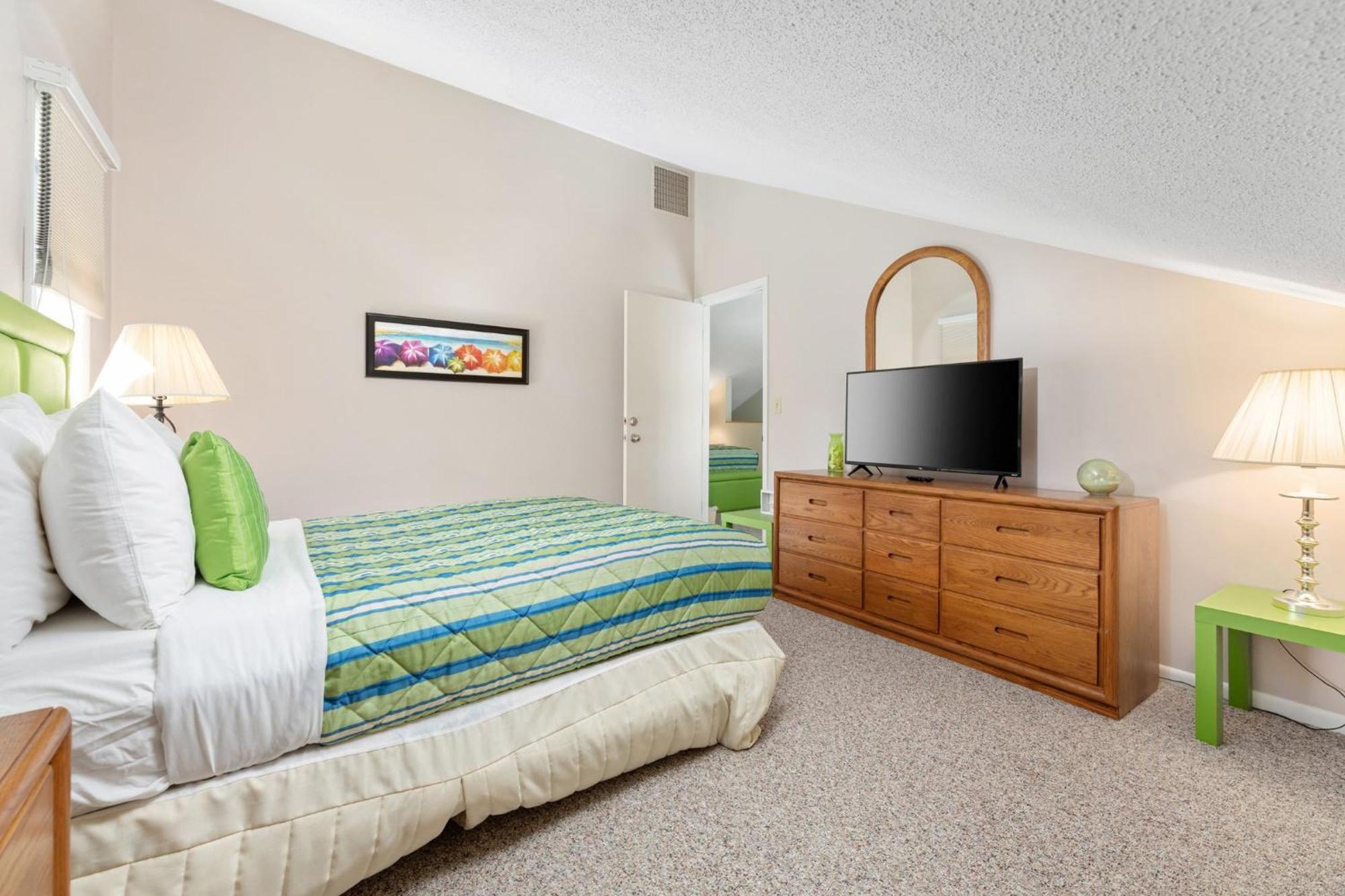 Fairway Breeze Retreat