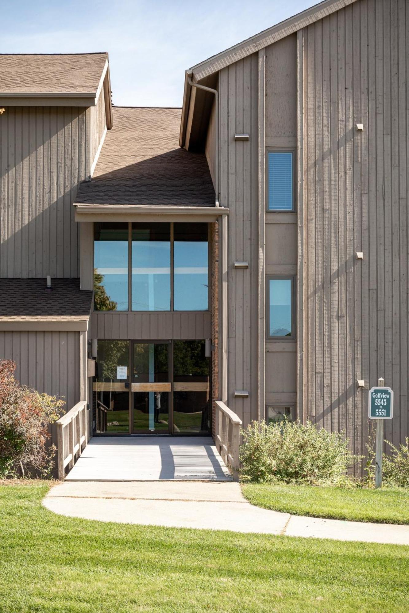 Fairway Breeze Retreat Apartment *