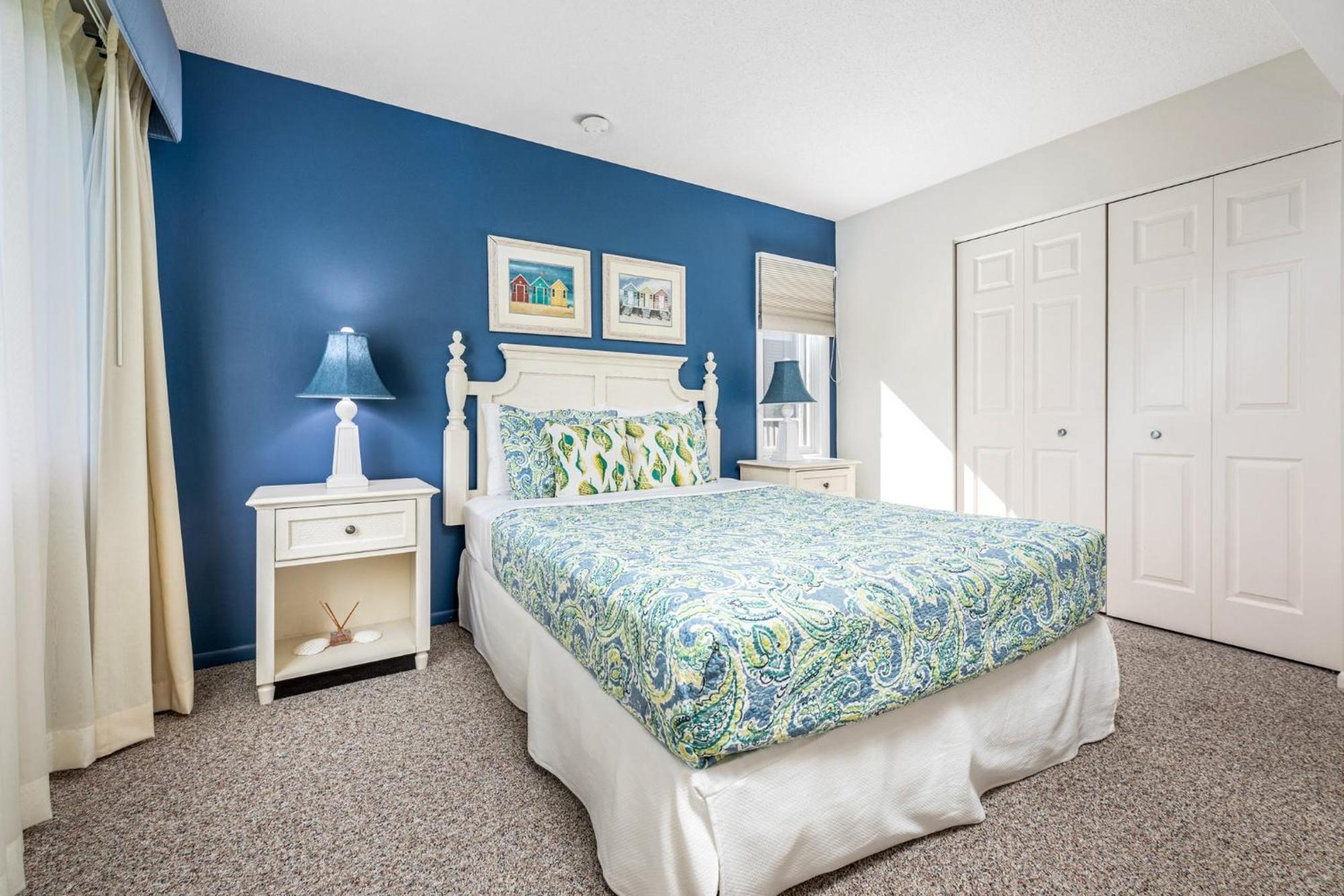 Apartment Fairway Breeze Retreat Traverse City