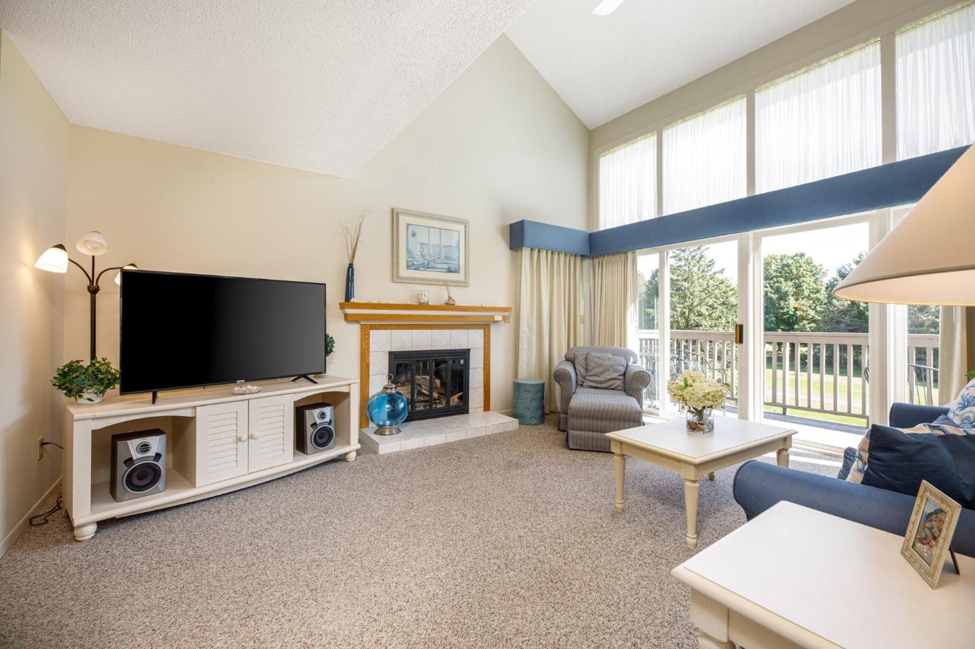 Apartment Fairway Breeze Retreat