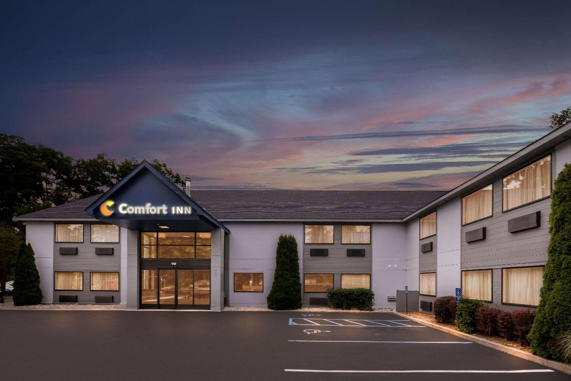 Comfort Traverse Inn Traverse City