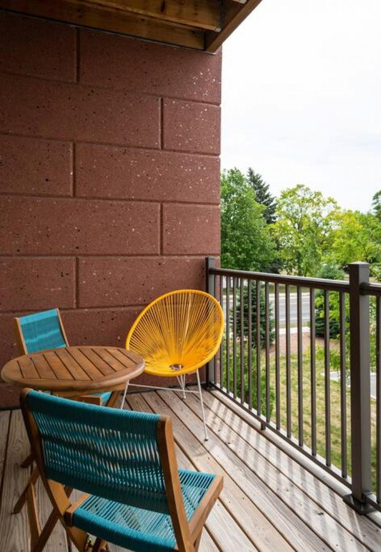 Apartment New Happy Trail 2br Close To Downtown *