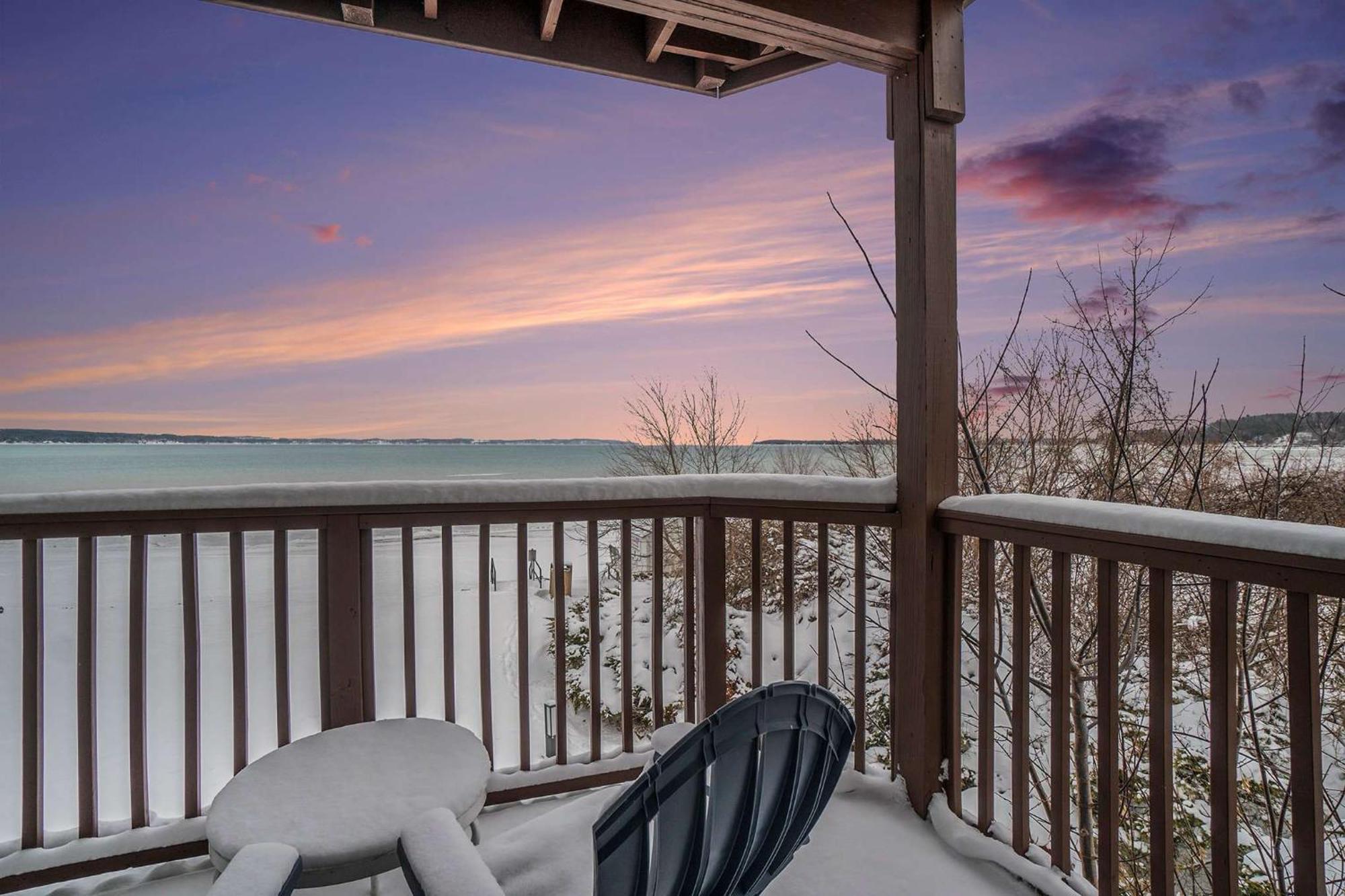 Beachside 220 Luxury On The Holiday home