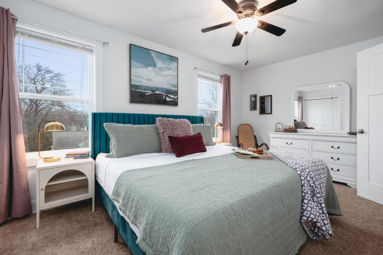 New Primrose House 3br Townhome Downtown Beaches Wineries Holiday home Traverse City