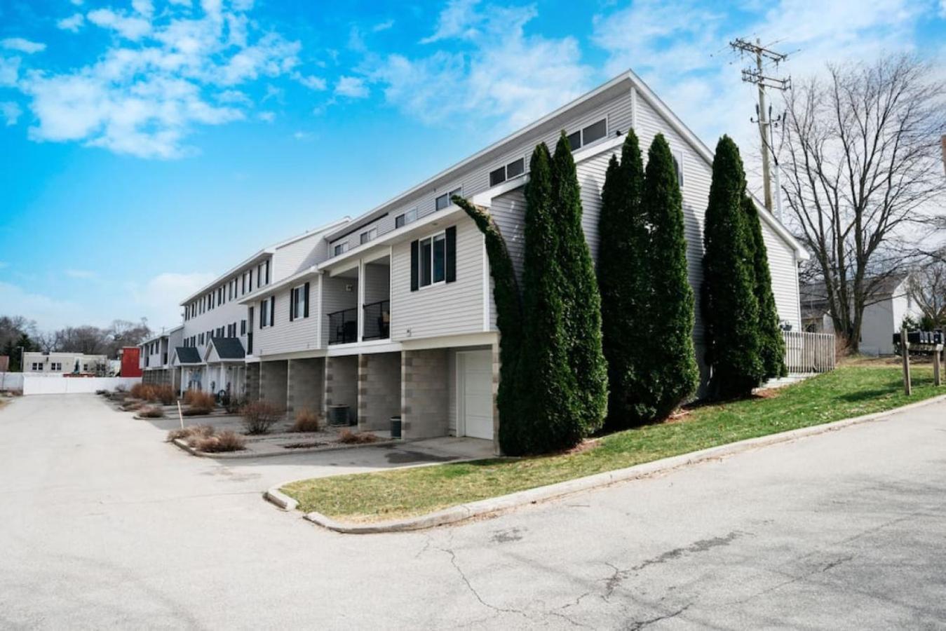 Holiday home Japandi, 3bd Townhome Near Downtown, And Wineries Traverse City