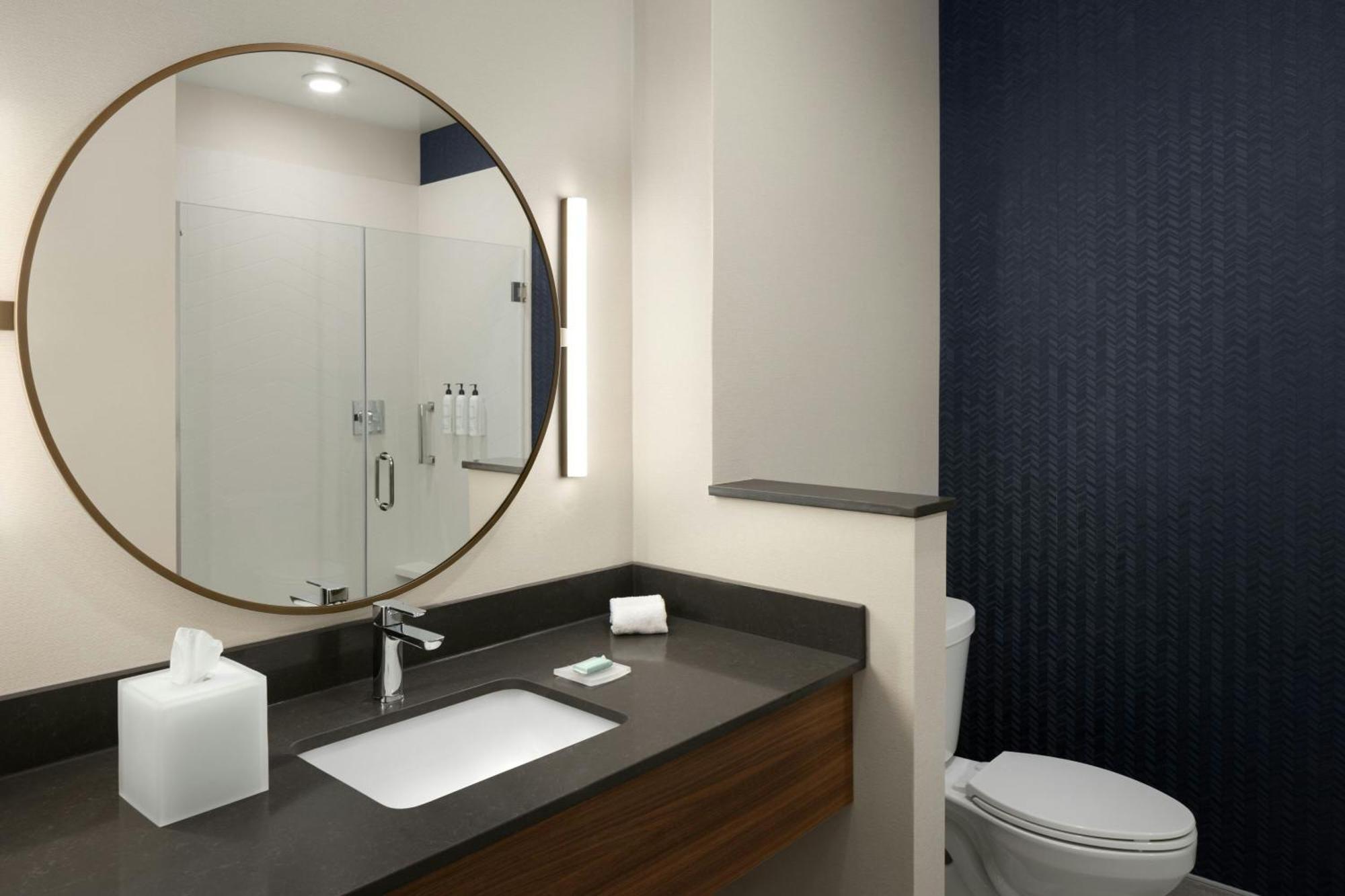 Hotel Fairfield By Marriott & Traverse *