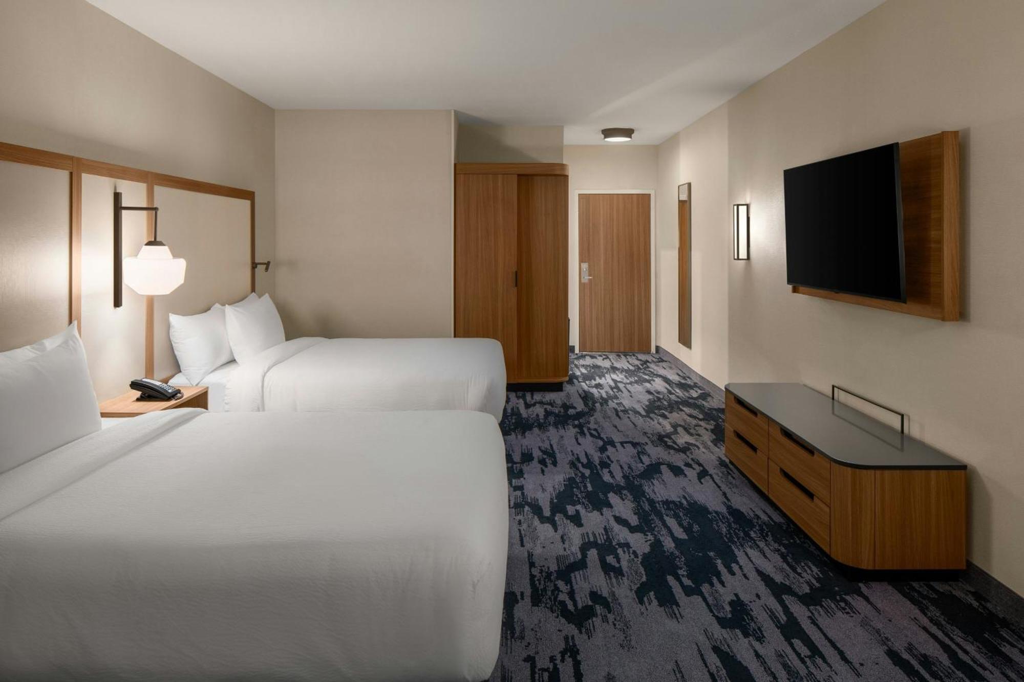Hotel Fairfield By Marriott & Traverse Traverse City