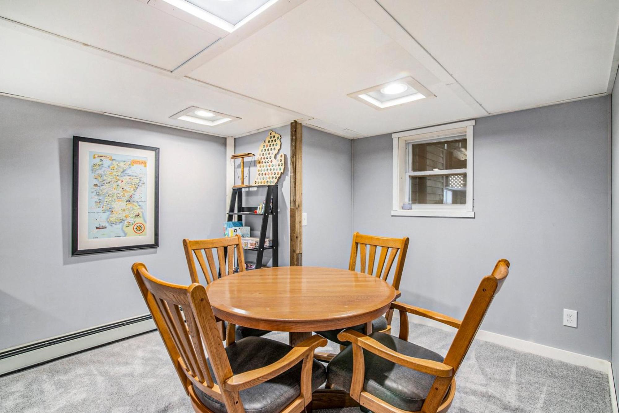 Charming 3bdr Oasis In Sw Bay Shore - 6238 Holiday home