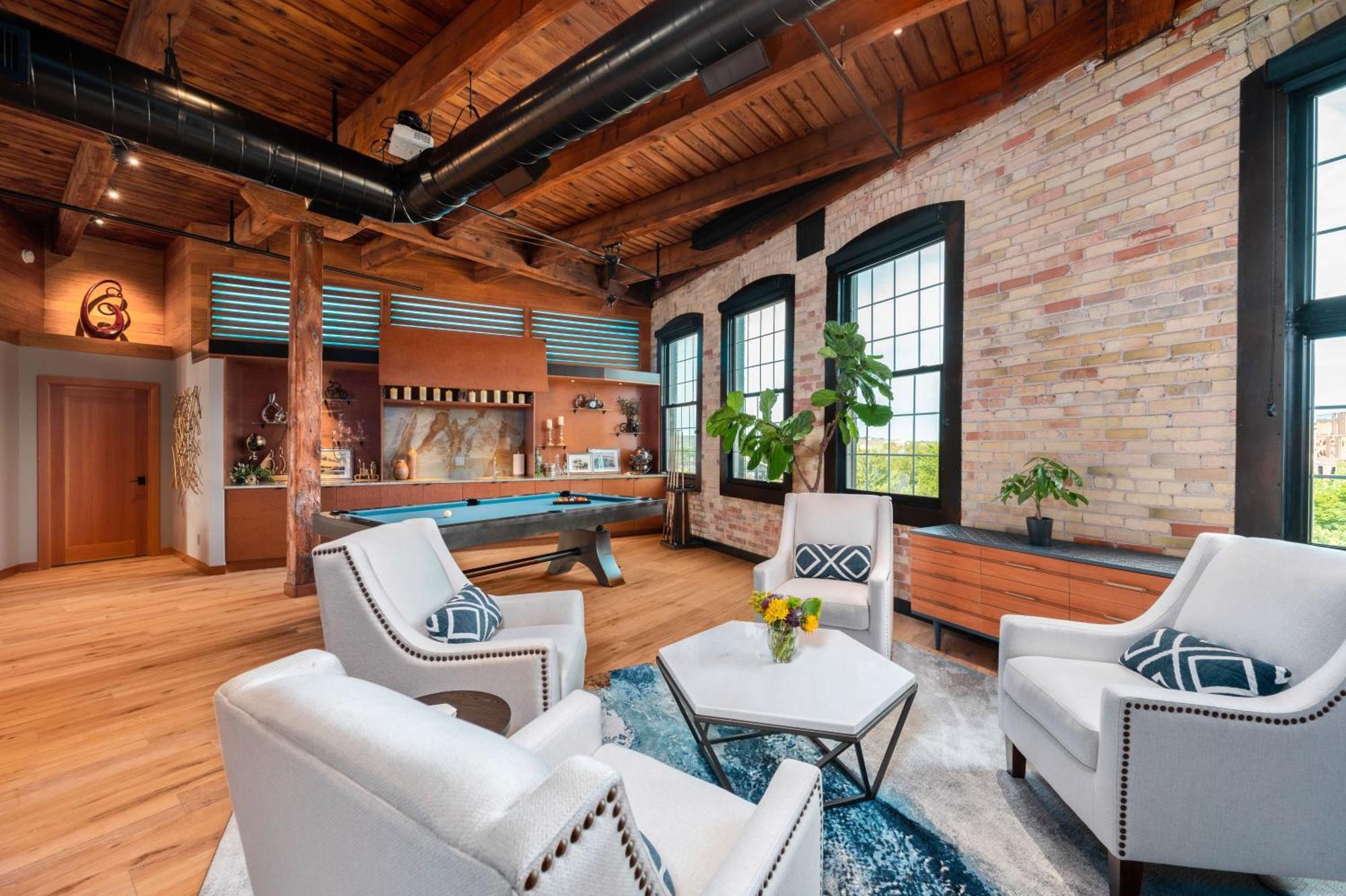 Exquisite One Of A Kind 3bdr Penthouse In Downtown Tc 2783 Holiday home *