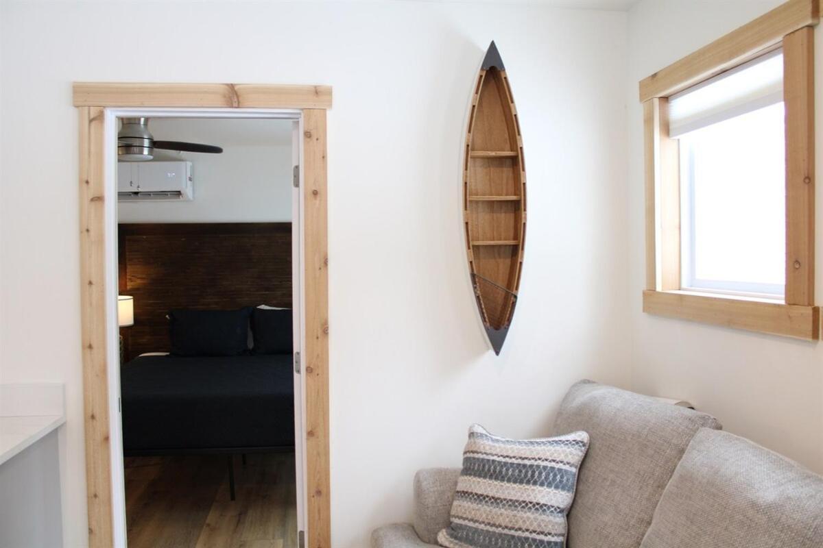Holiday home Arbutus Lake-king Suite-pontoon