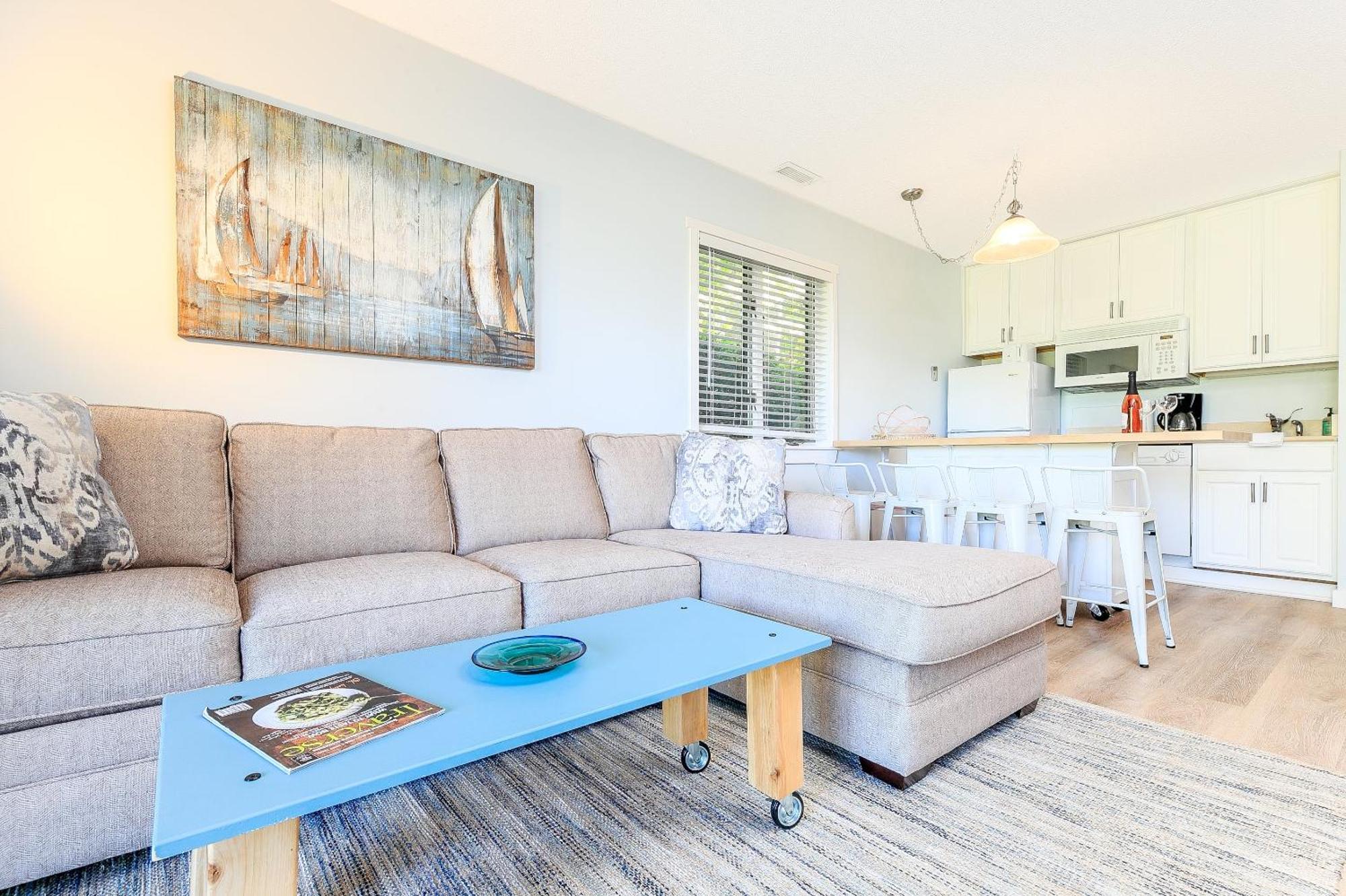 Holiday home Comfy Lakeside At The Shores 5607