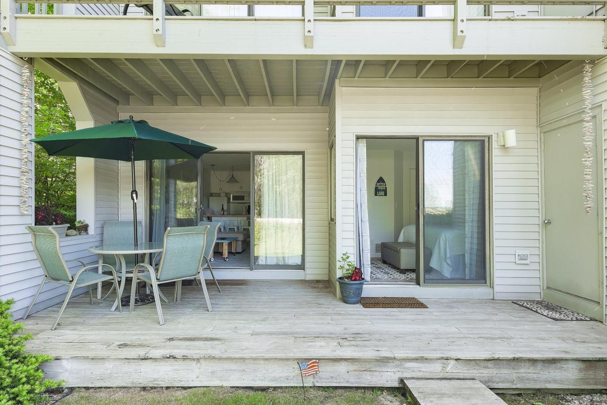 Comfy Lakeside At The Shores 5607 Holiday home *