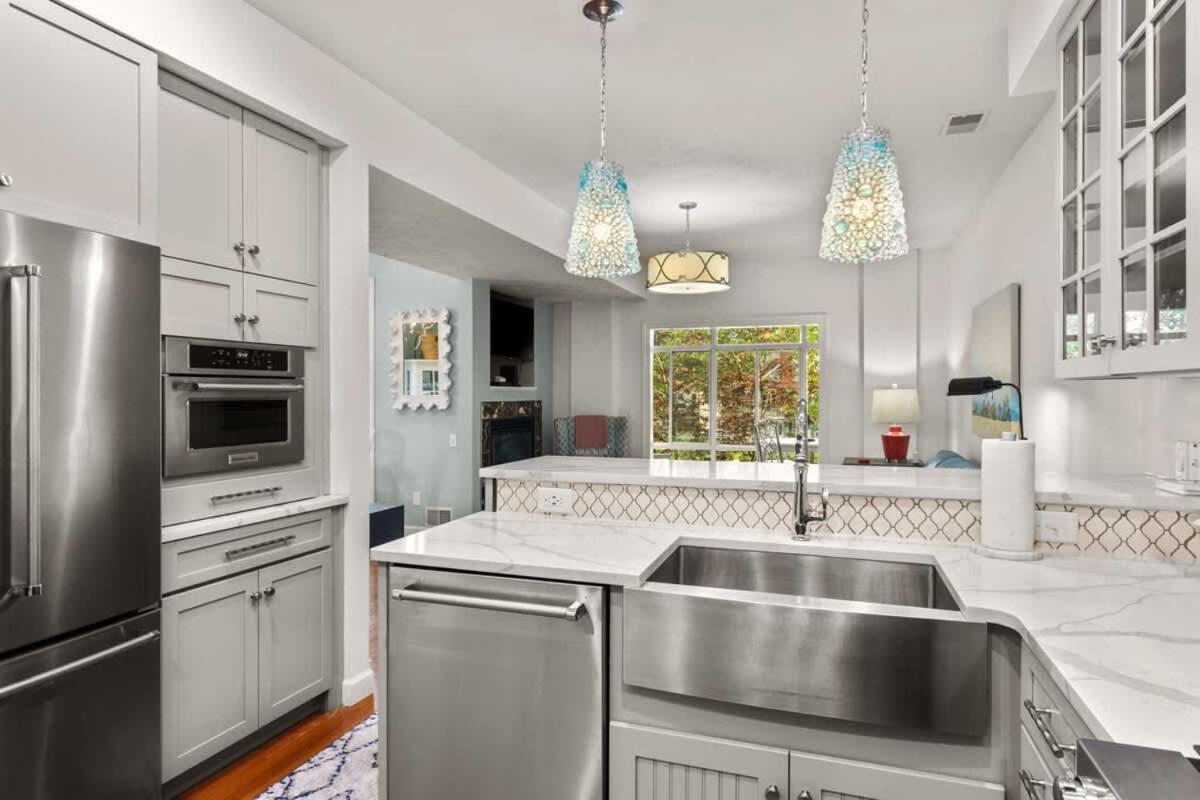 Midtown Riverfront Extended Holiday home