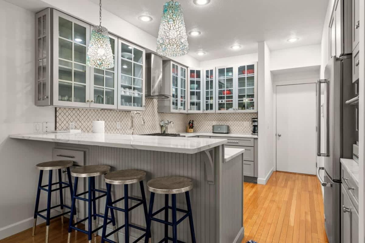 Midtown Riverfront Extended Holiday home