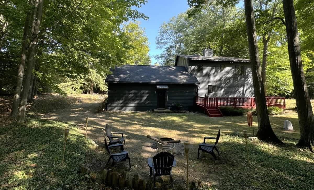Holiday home Inkwell Close To Long Dog-friendly Traverse City
