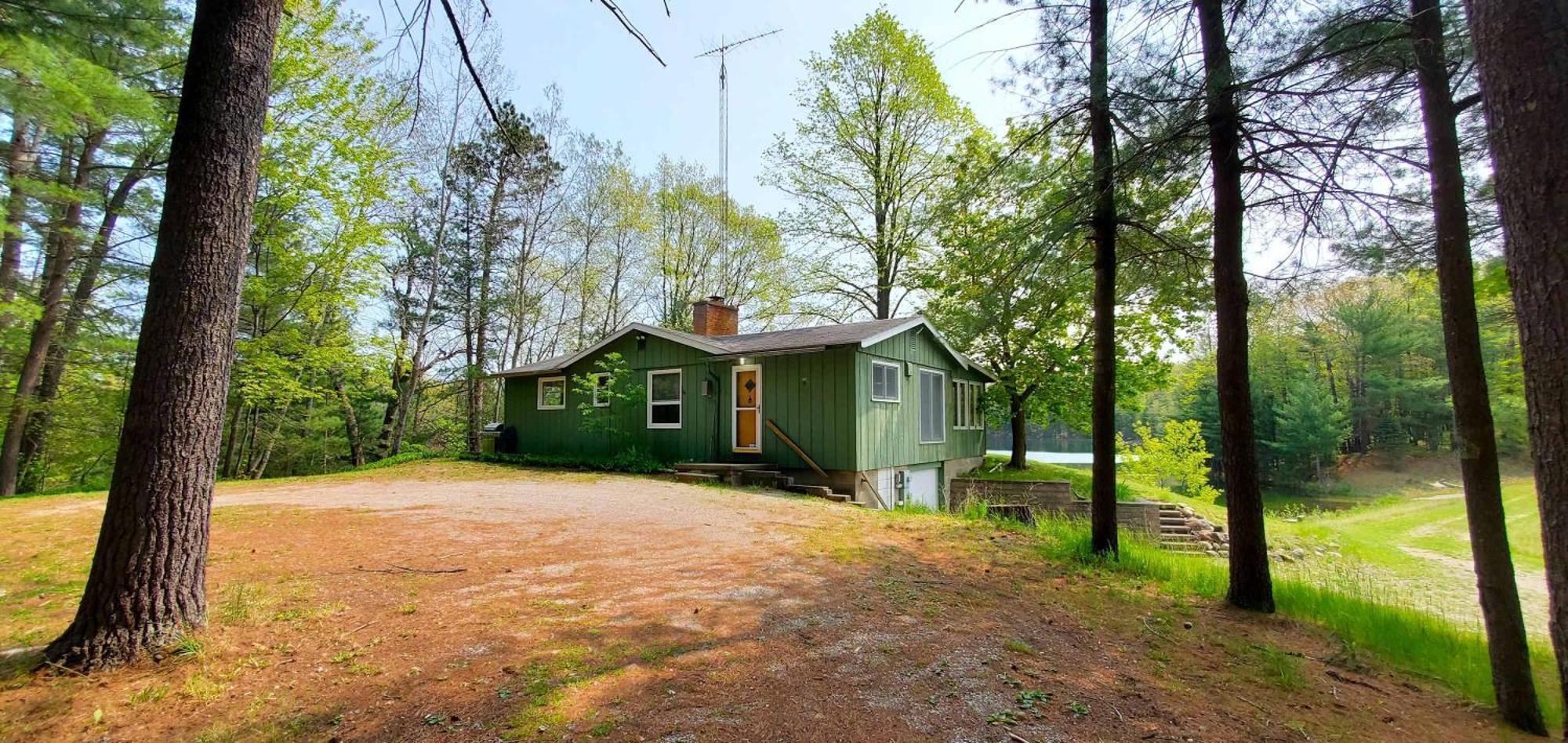 Holiday home Fiebing's Rustic On Two Private Lakes Traverse City