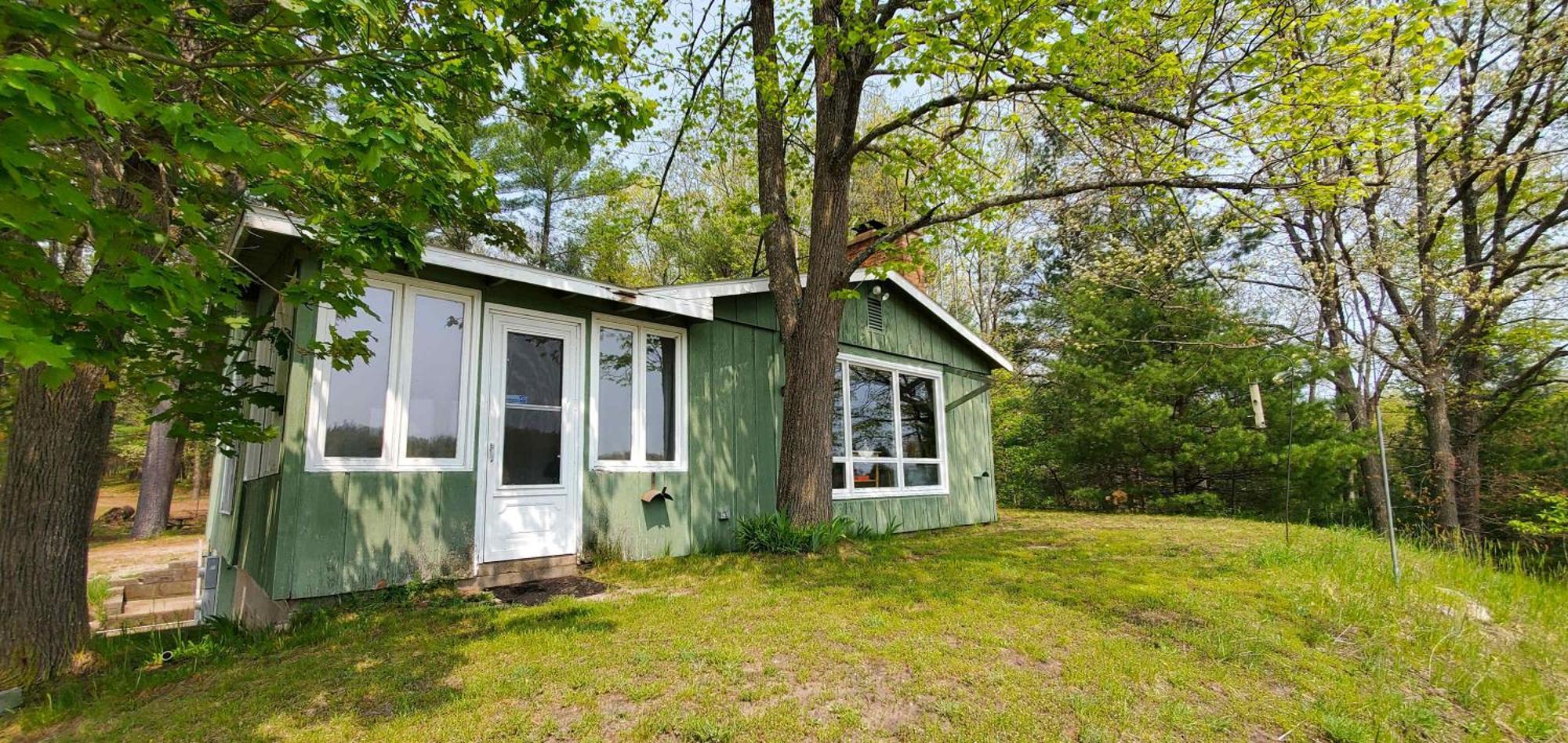 Holiday home Fiebing's Rustic On Two Private Lakes