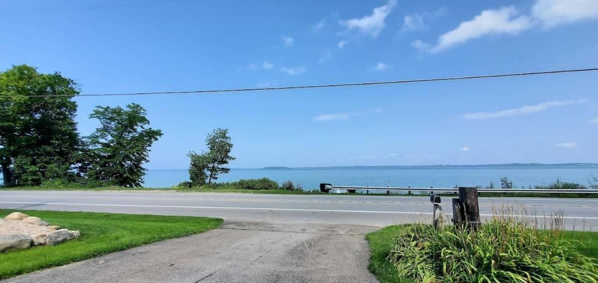 Bay View - Private Dock On West Bay * Traverse City