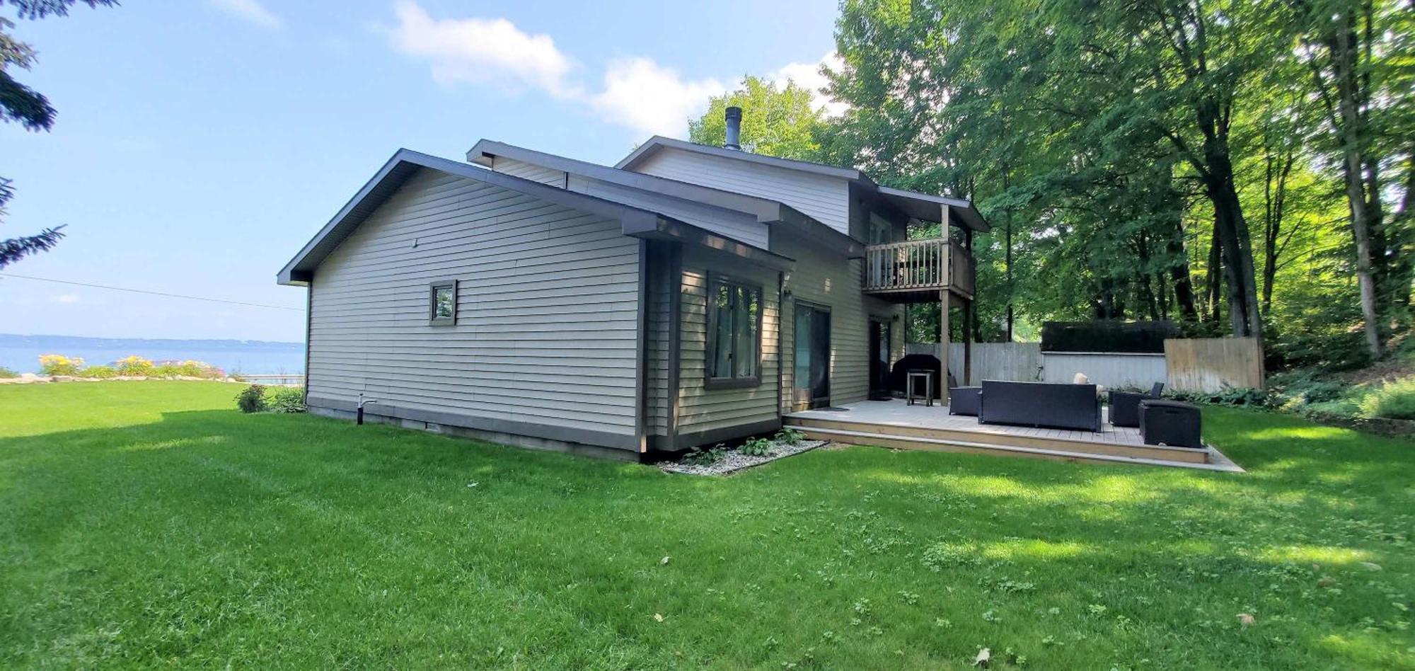 Bay View - Private Dock On West Bay Traverse City