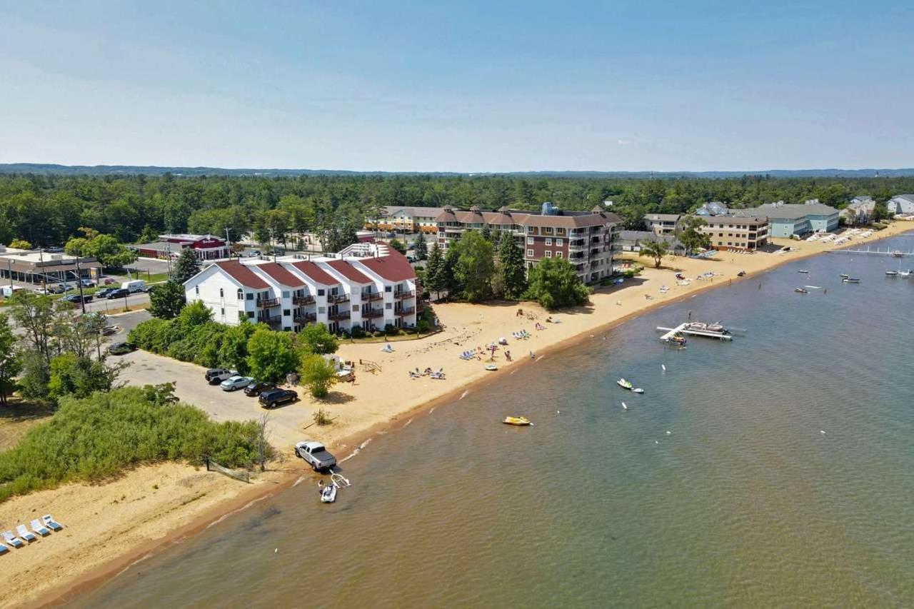 Beachside 322 Waterfront