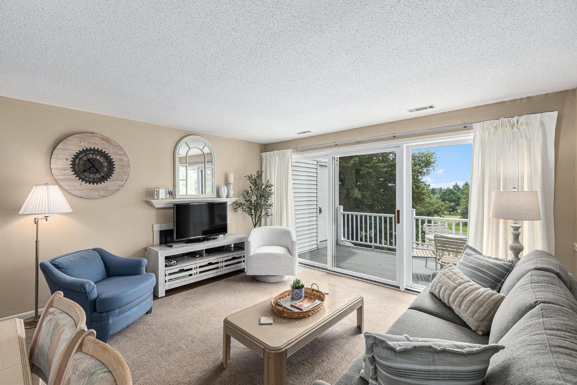 Beautiful Comfy 2 Bedroom Stunning Golf Course Views 5166 Apartment