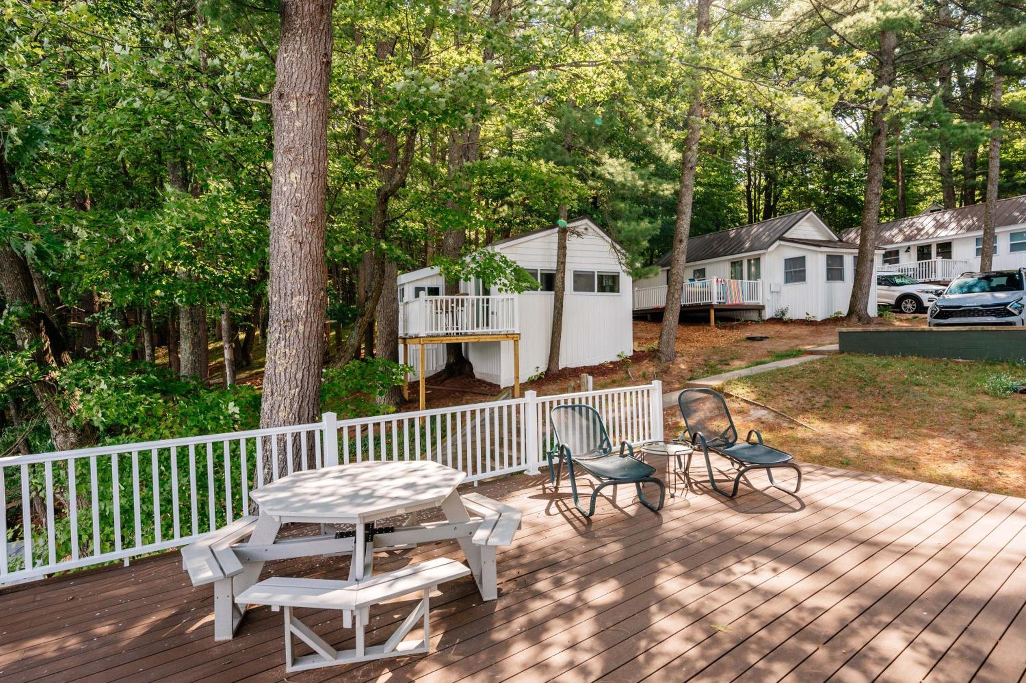Holiday home Arbutus Lakeside Stay-pontoon Rentals-near Tc! *