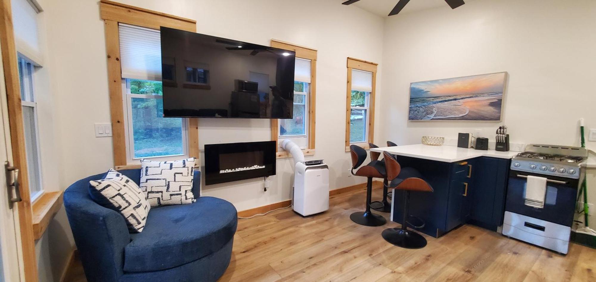 Arbutus Retreat *