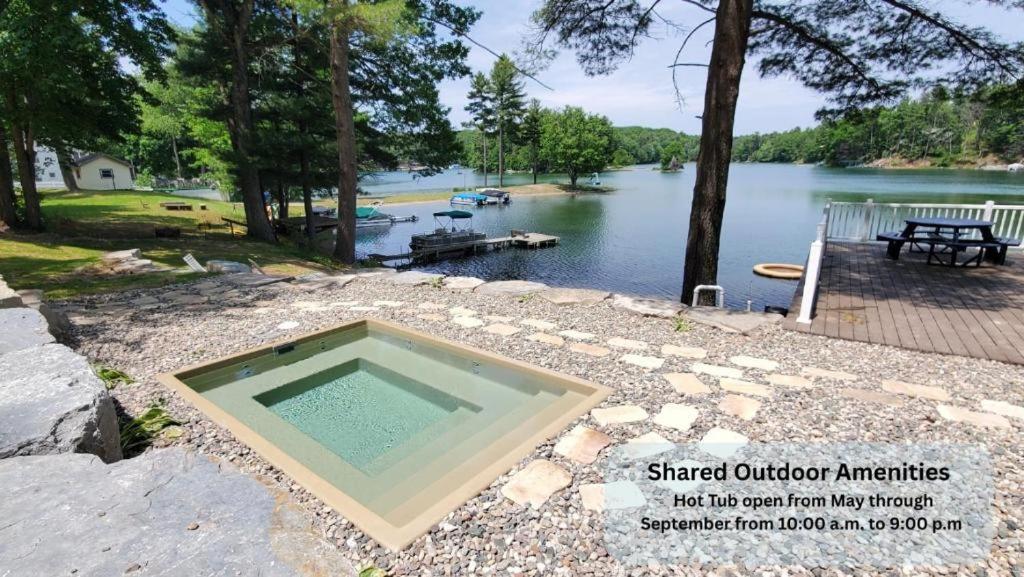 Arbutus Retreat *
