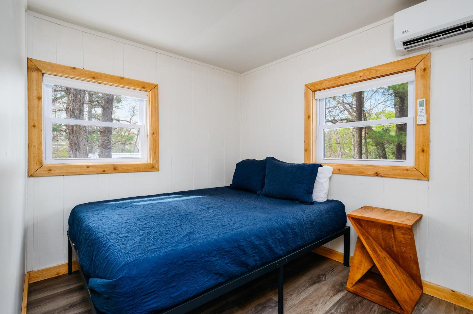 Cozy On Arbutus * Traverse City