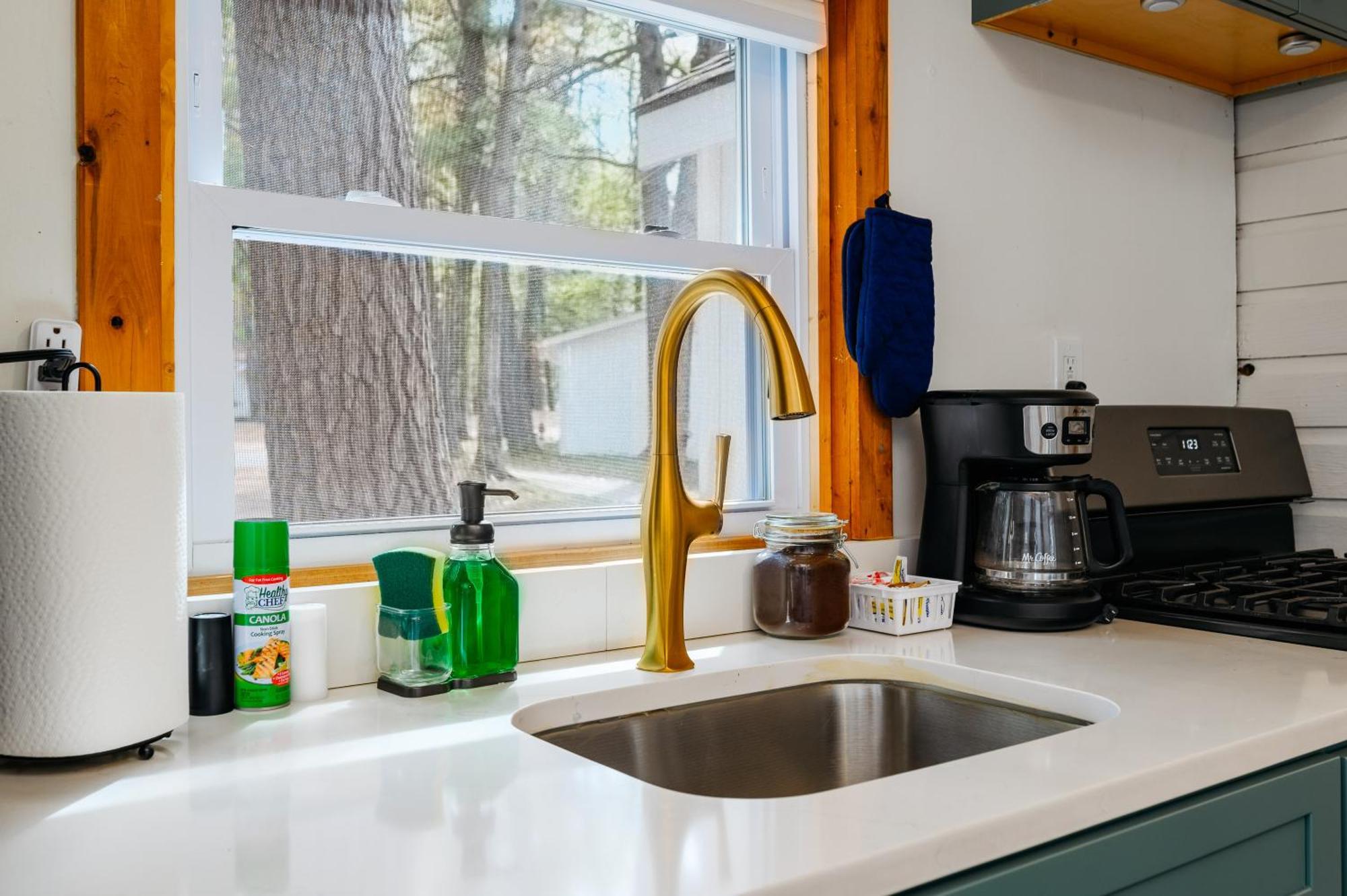 Cozy On Arbutus Holiday home