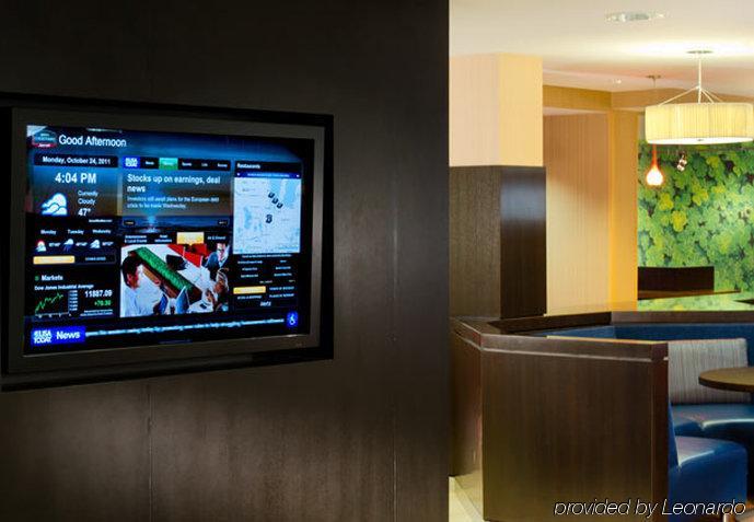 Courtyard By Marriott Traverse Traverse City