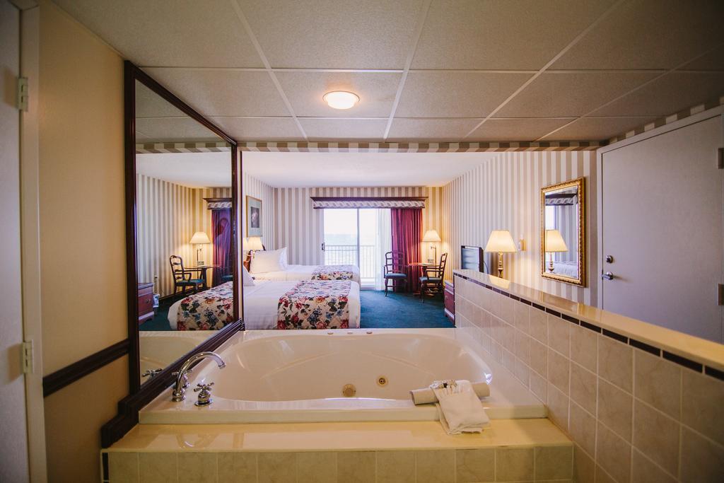 Hotel Bayshore