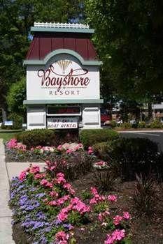 Bayshore Hotel 3*