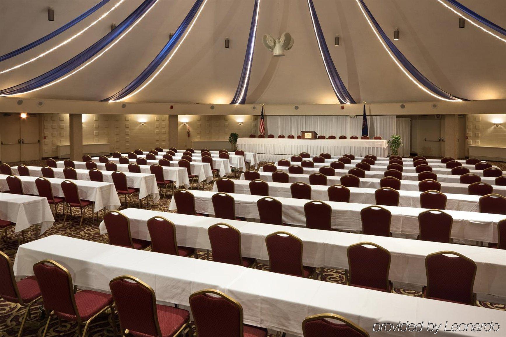Park Place & Conference Center Hotel 3*