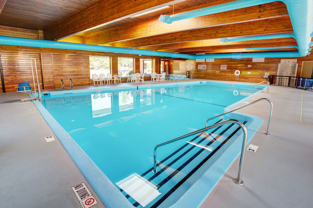 Country & By Radisson, Traverse City, Mi