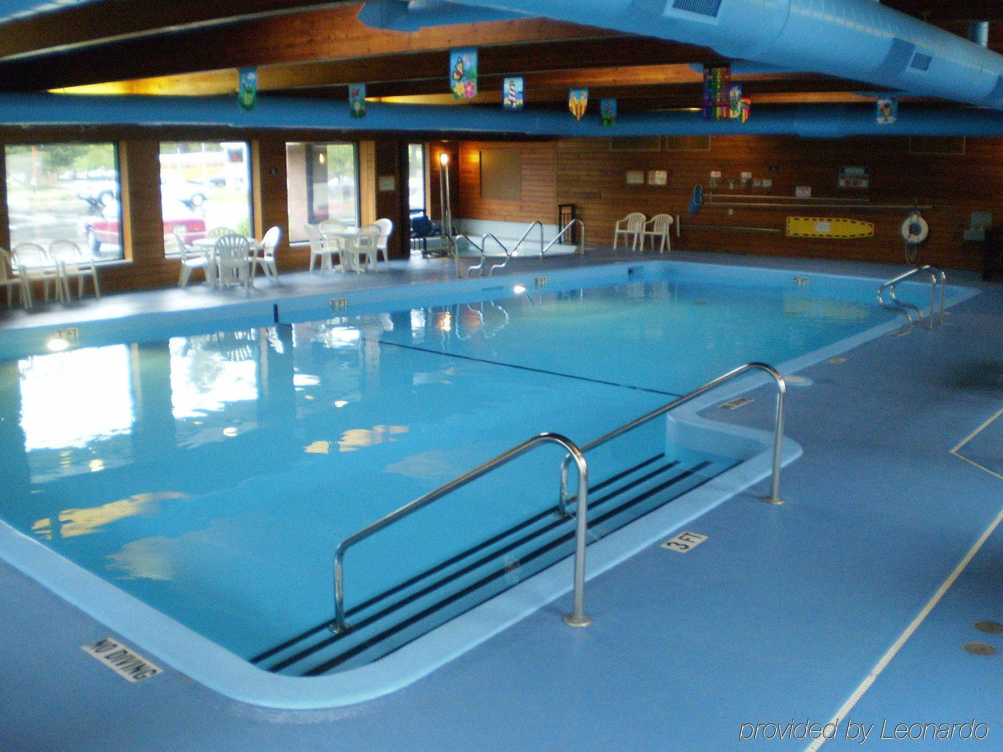 Country & By Radisson, Traverse City, Mi Hotel 3*