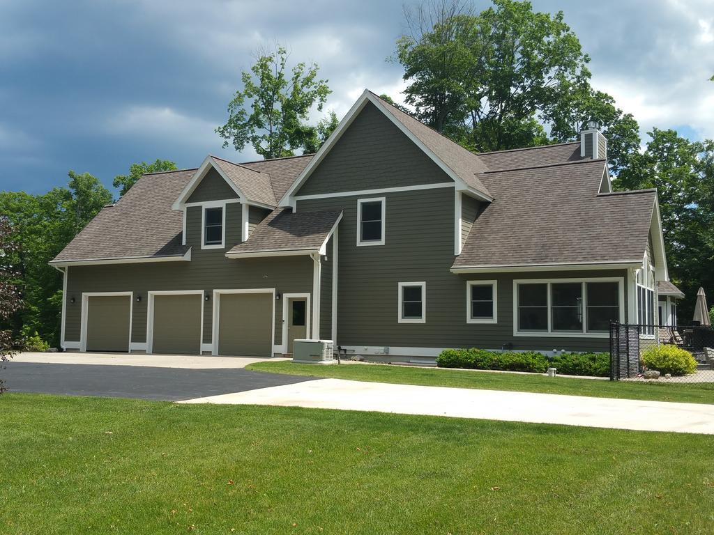 Elegant 2 King Bedrooms - 4 Guest Maximum And2 Night Minimum * Traverse City