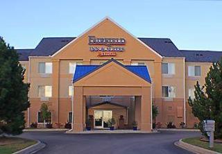 Fairfield & Hotel 3*
