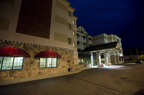 Parkshore Hotel 3*