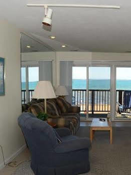 The Beach Condominium Aparthotel