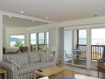 The Beach Condominium Aparthotel 4*