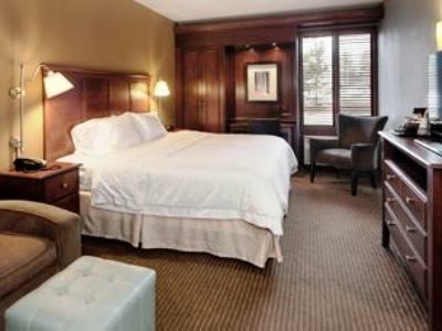 Hotel Hampton Traverse 3*