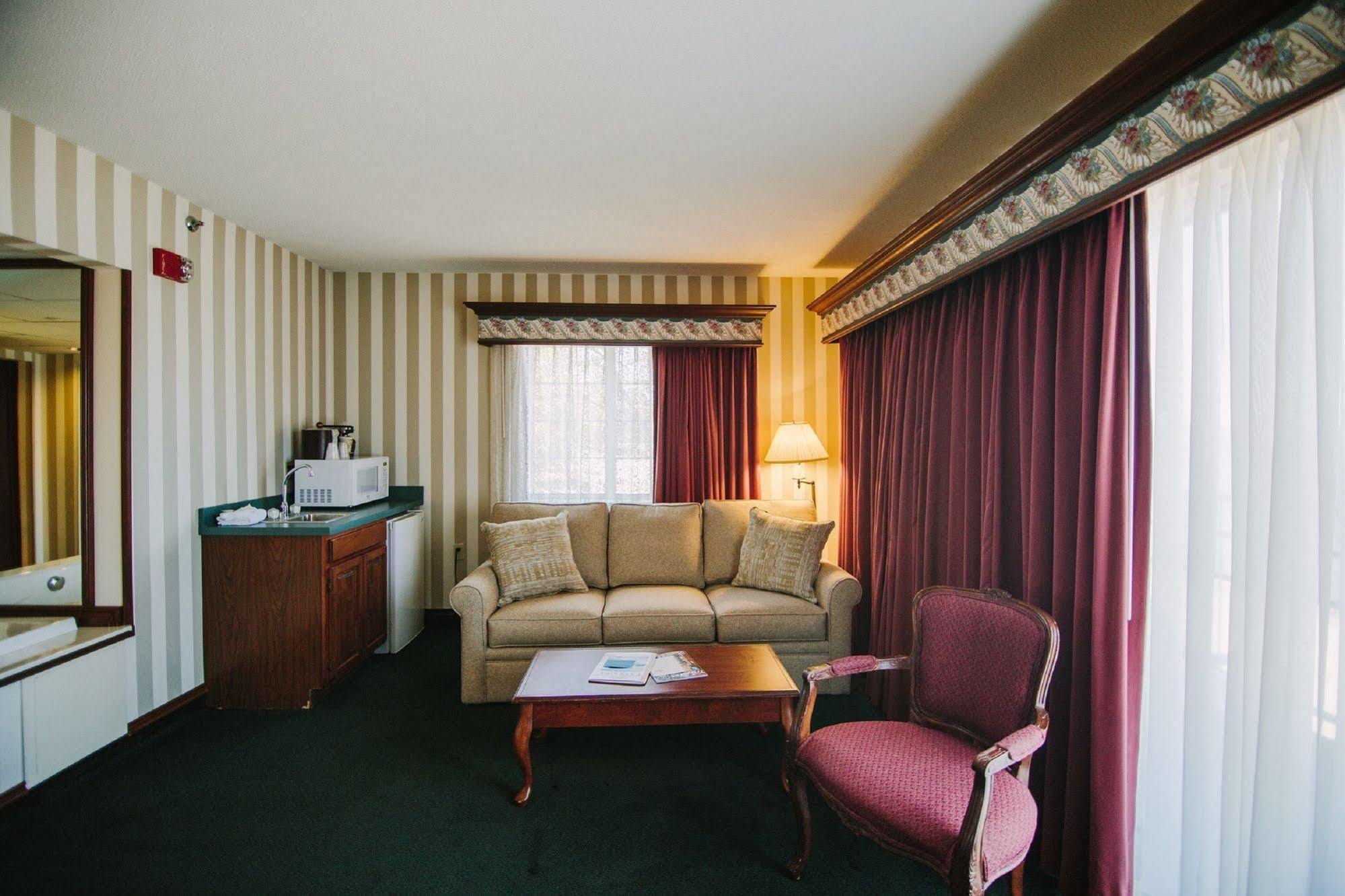 Bayshore Hotel Traverse City