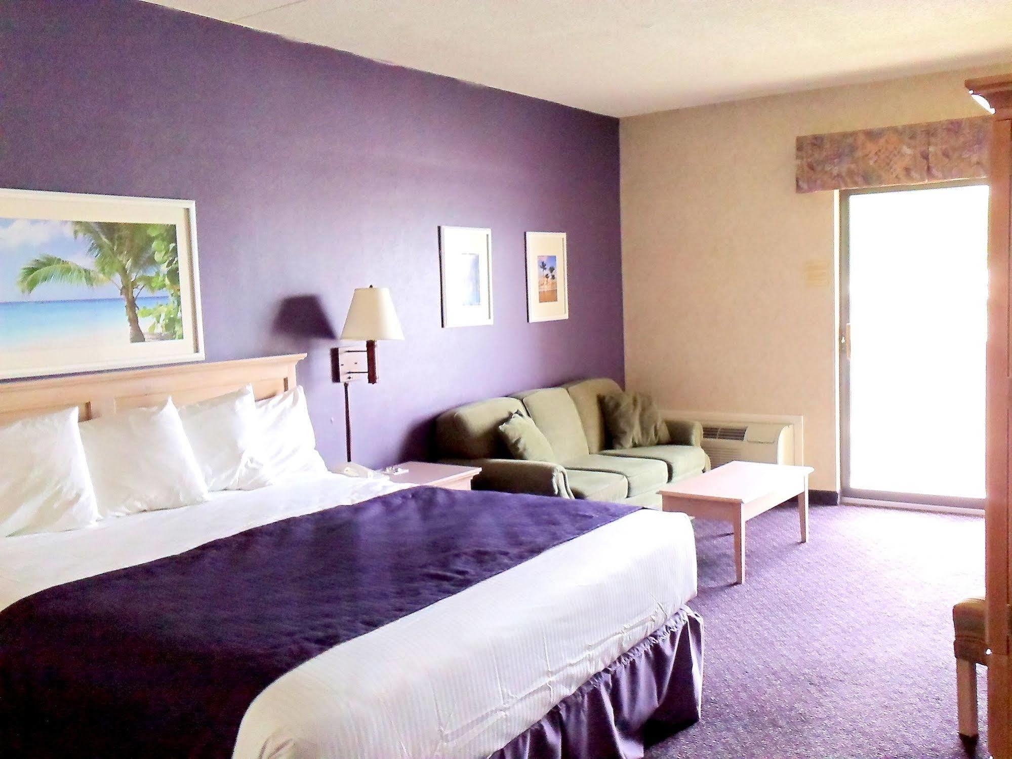 Parkshore 3*