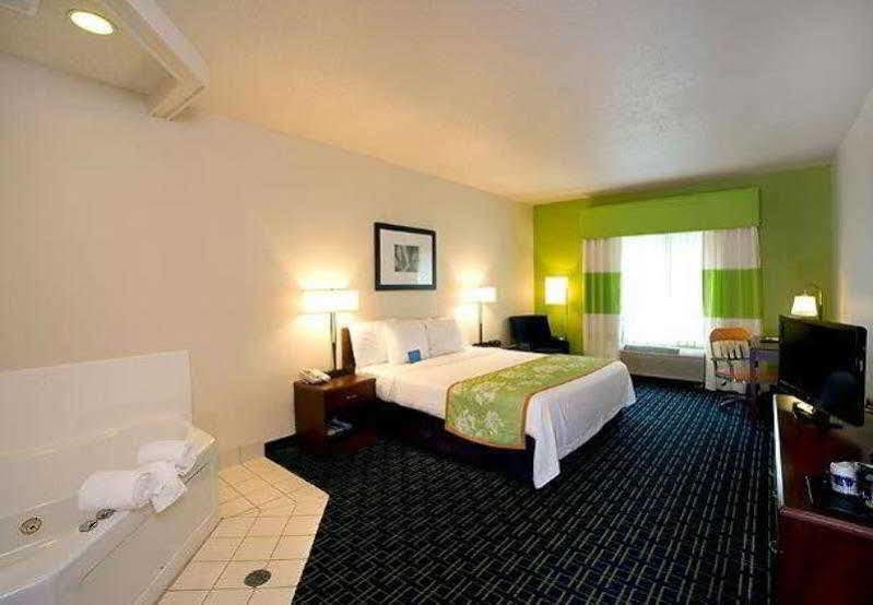 Fairfield & Hotel Traverse City