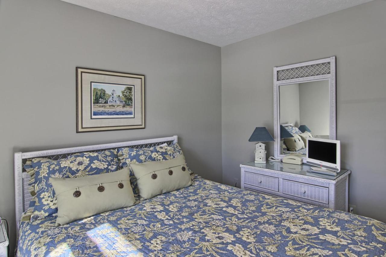 Holiday home 201 North Shore *