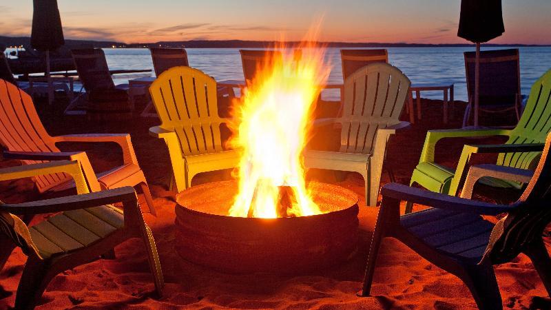 West Bay Beach, A Hotel Traverse City