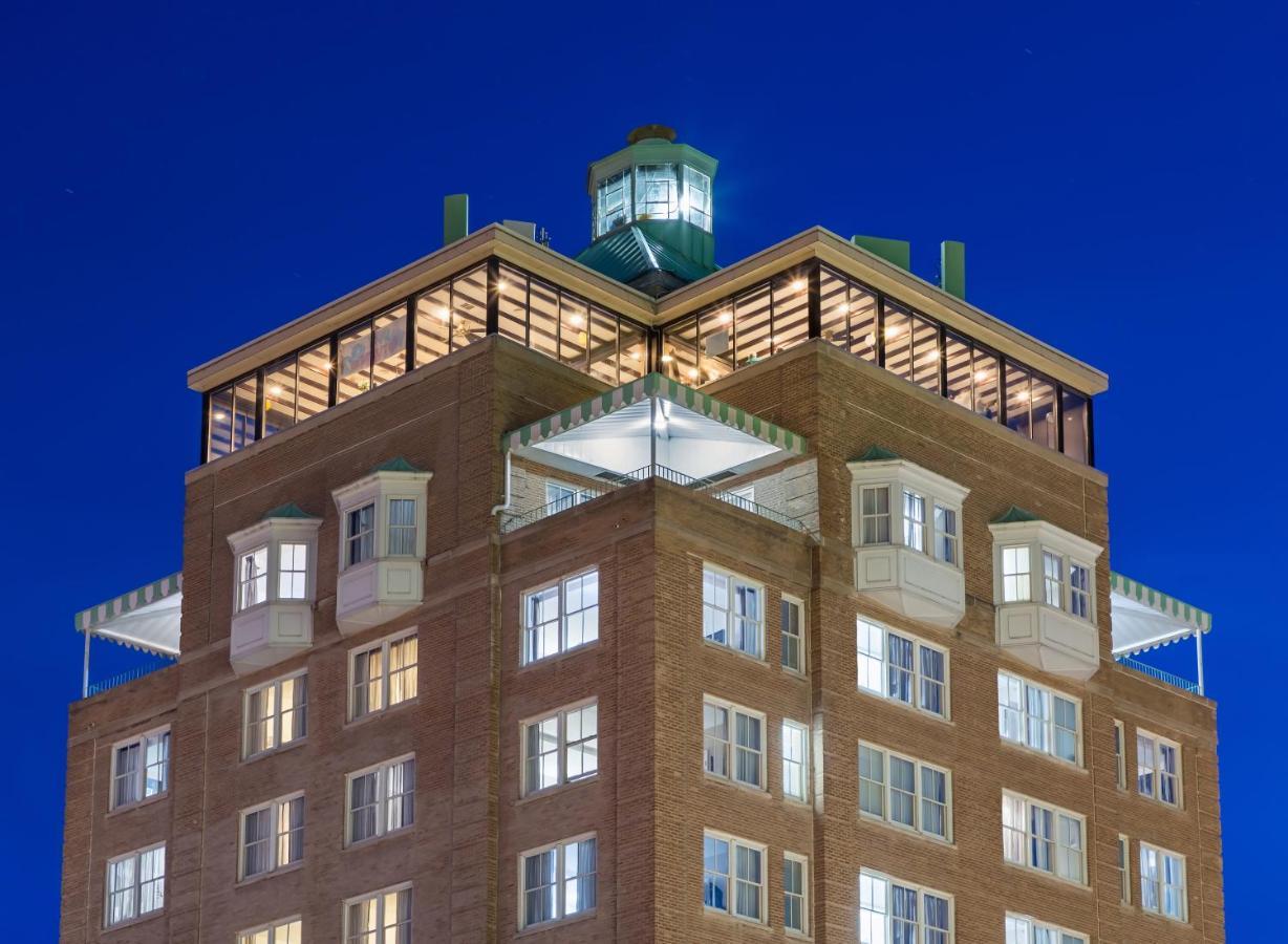 Park Place & Conference Center Hotel