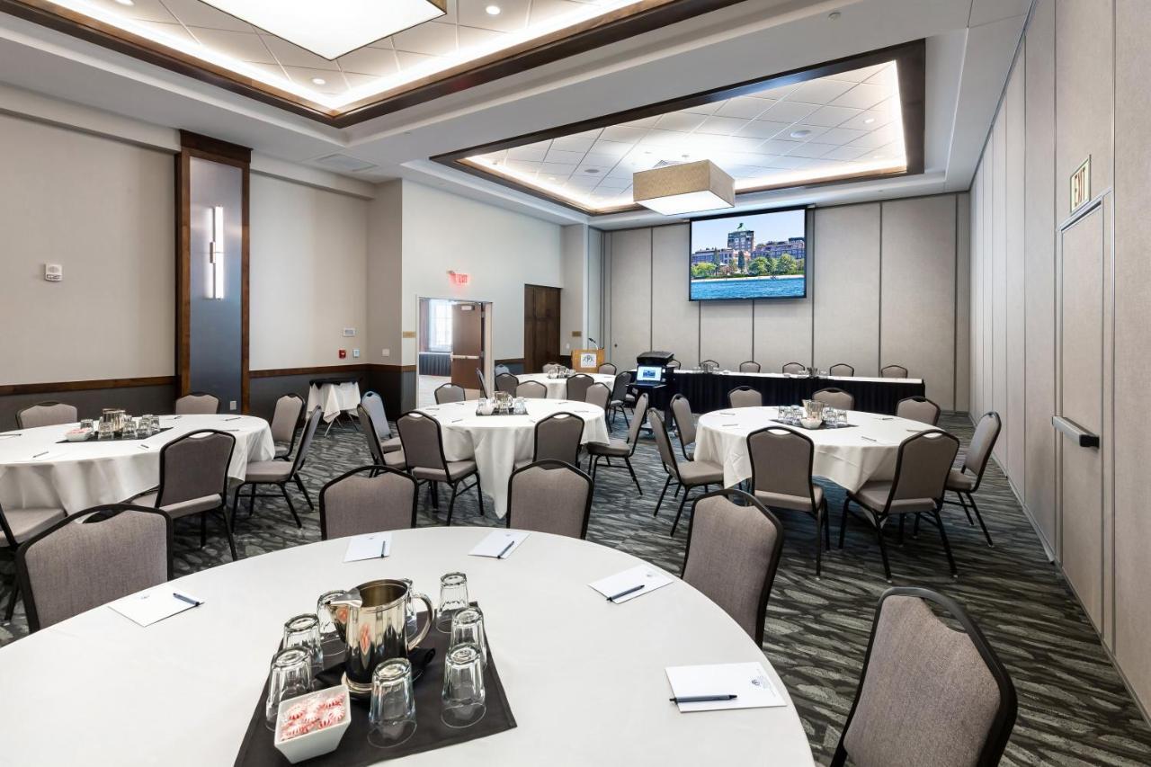 Park Place & Conference Center 3* Traverse City